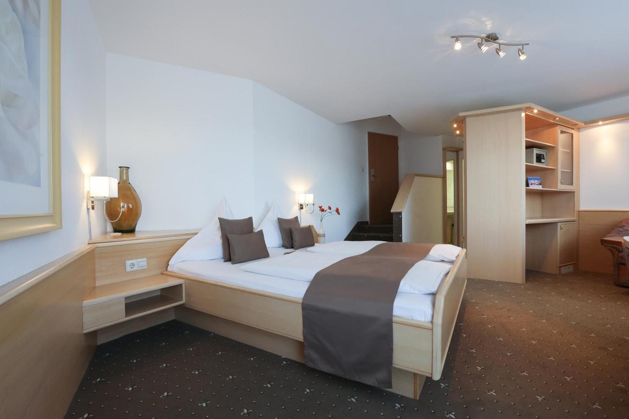 Arthotel Ana Panorama Marktoberdorf Exterior foto